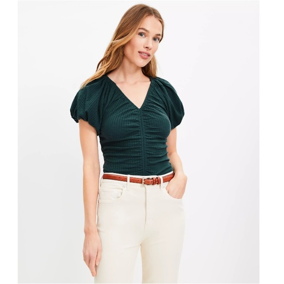 LOFT Tops - NWT Ann Taylor LOFT Seersucker Cinched Bubble Sleeve Ruched Top Green Small